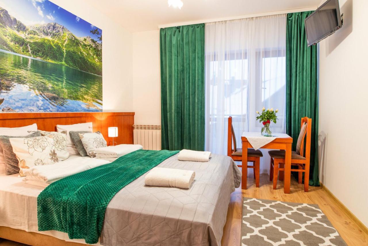 Rodzinny Dom I Apartamenty U Ciwersa Z Balia W Ogrodzie Бялка-Татшанська Екстер'єр фото